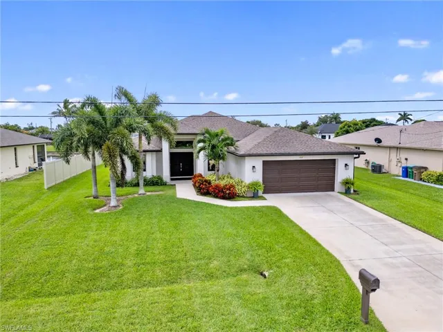 162 SE 20th  ST, Cape Coral, FL 33990