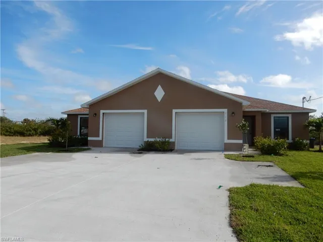111/113 Cultural Park Blvd S, Cape Coral, Florida 33990