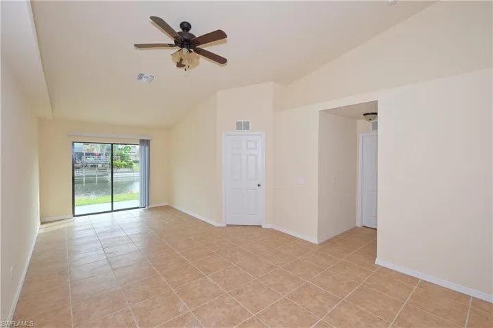 111/113 Cultural Park Blvd S, Cape Coral, Florida 33990