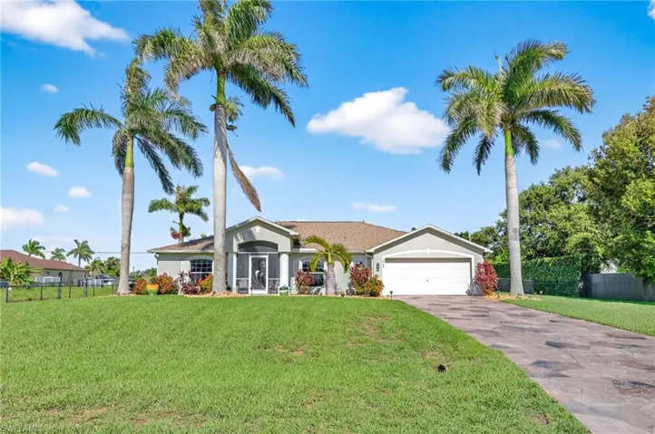 1424 19th AVE, Cape Coral, FL 33909,225061731