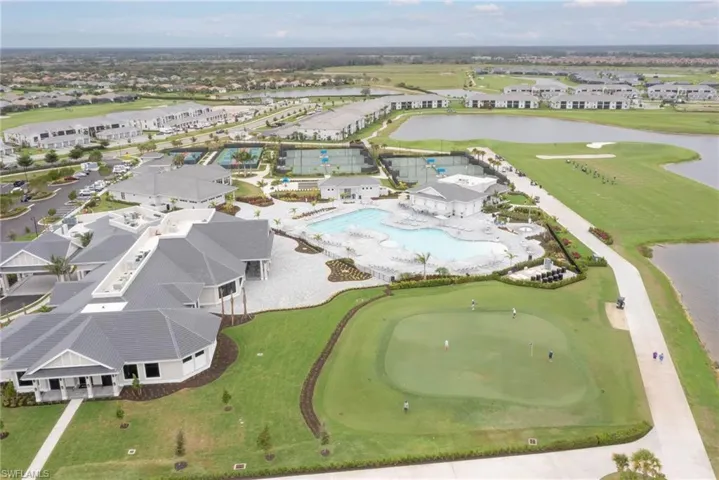 Aerial perspective of Complex with golf course