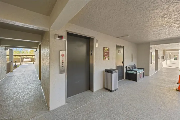 2121 Collier AVE # 306, FORT MYERS FL 33901
