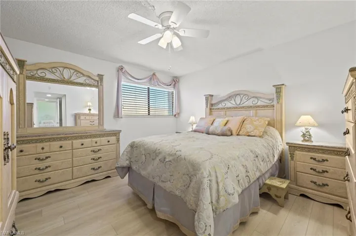 2121 Collier AVE # 306, FORT MYERS FL 33901