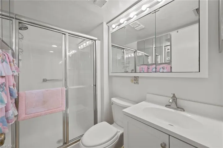 2121 Collier AVE # 306, FORT MYERS FL 33901