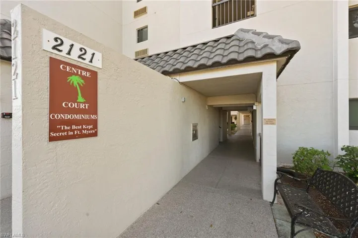 2121 Collier AVE # 306, FORT MYERS FL 33901