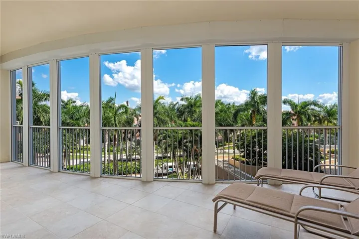 4501 Gulf Shore Blvd N 404, Naples, Florida 34103