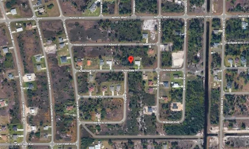 1029 Arbordale St, Lehigh Acres, Florida 33974