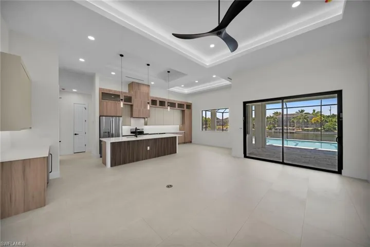 2127 Ne 1st Ter, Cape Coral, Florida 33909