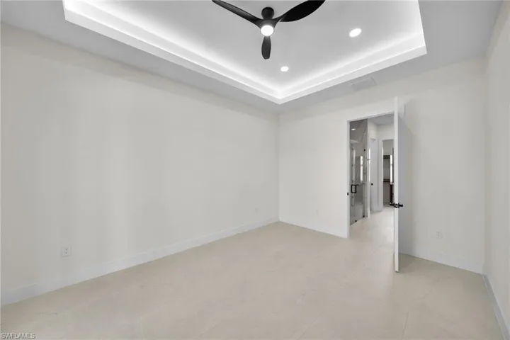 2127 Ne 1st Ter, Cape Coral, Florida 33909