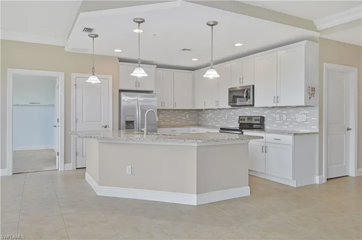 11765 Grand Belvedere Way 102, Fort Myers, Florida 33913