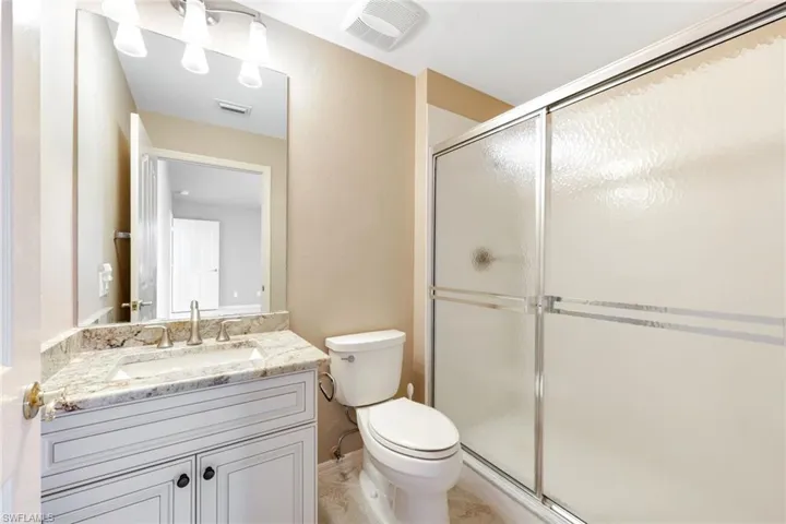 6210  Reserve  CIR, Naples, FL 34119
