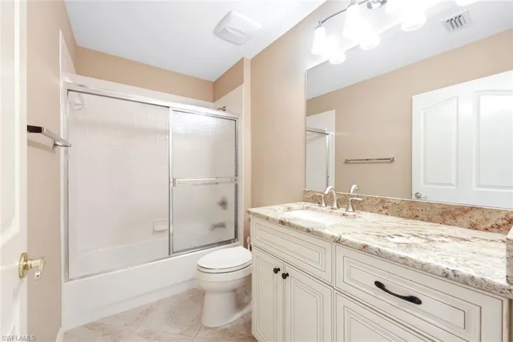 6210  Reserve  CIR, Naples, FL 34119