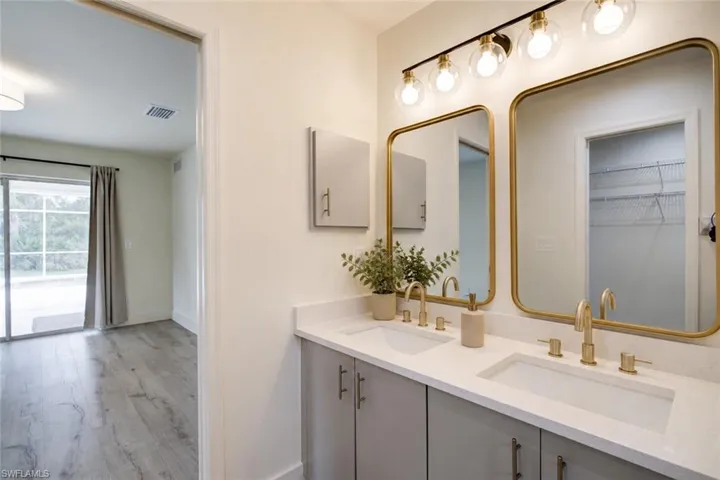 171 5th St Sw, Naples, Florida 34117