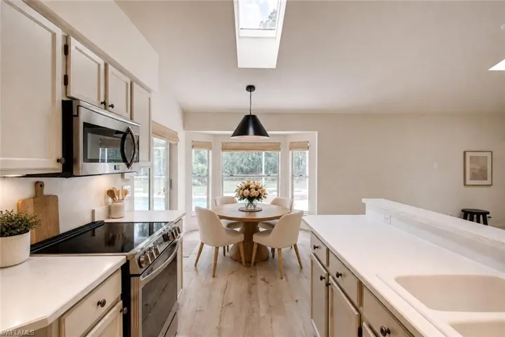 171 5th St Sw, Naples, Florida 34117