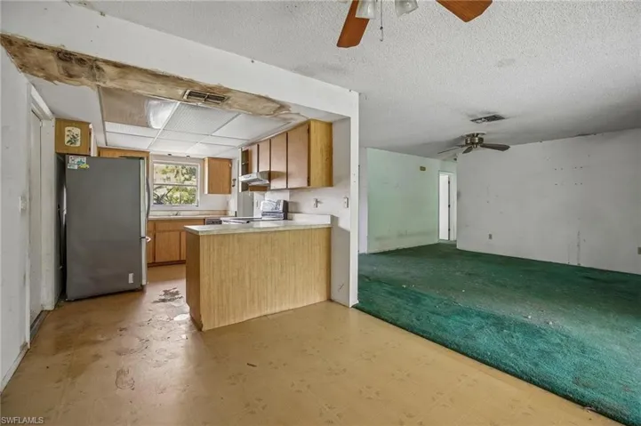 13231 5th St, Fort Myers, Florida 33905