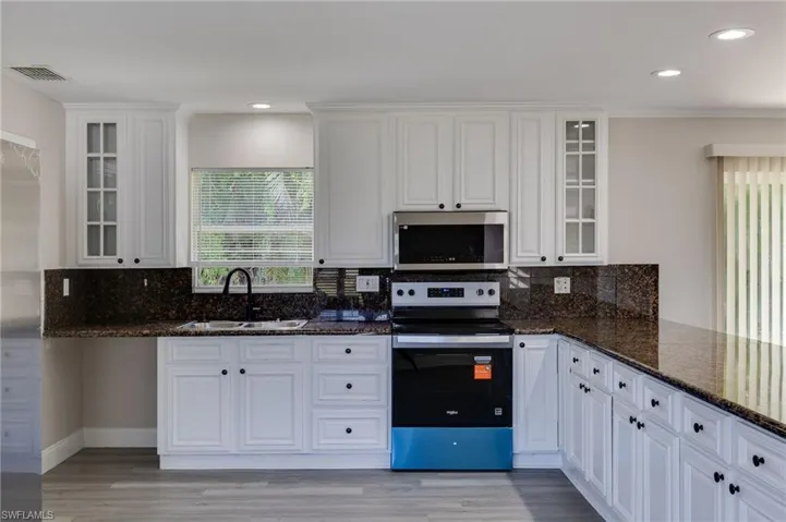 7370 Sea Island Rd, Fort Myers, Florida 33967