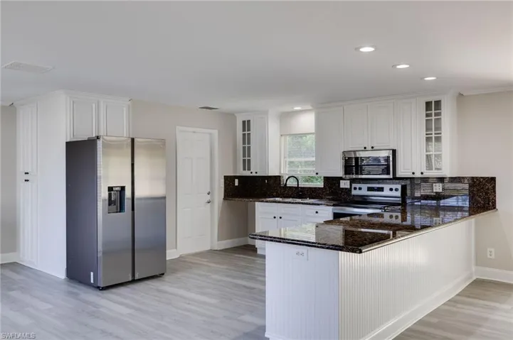 7370 Sea Island Rd, Fort Myers, Florida 33967