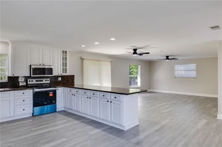 7370 Sea Island Rd, Fort Myers, Florida 33967