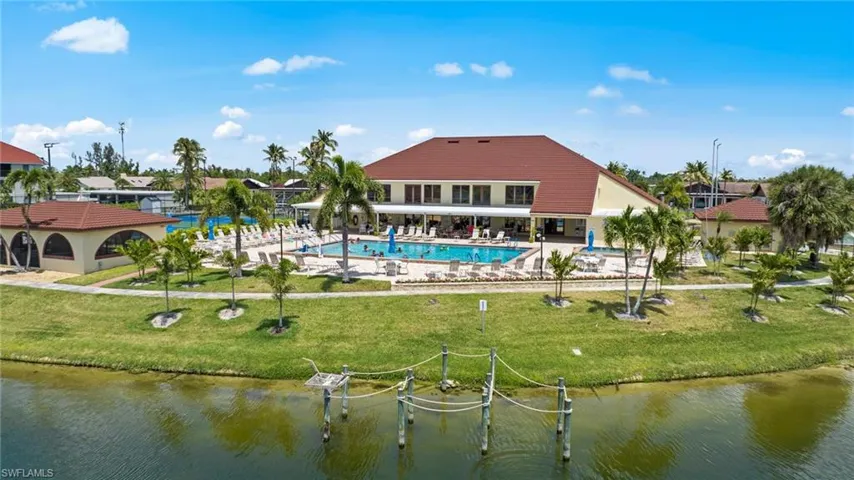 THE CLUBHOUSE - SO MANY AMENITIES