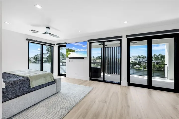 348 Seagull Ave, Naples, Florida 34108