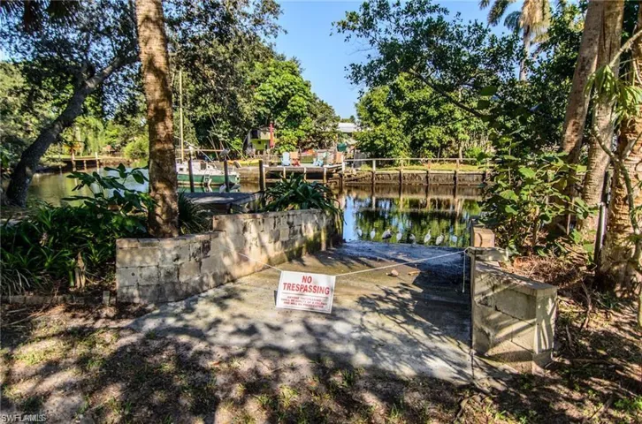 1229 Skyline Dr, Naples, Florida 34114