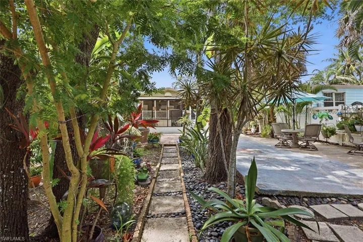 1229 Skyline Dr, Naples, Florida 34114