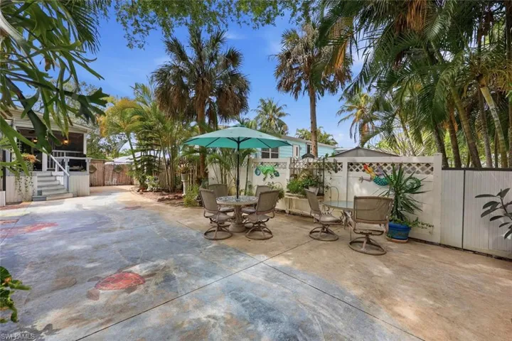 1229 Skyline Dr, Naples, Florida 34114