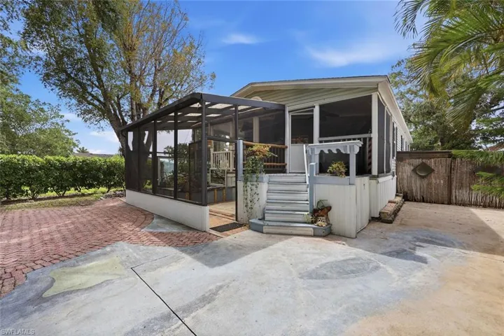1229 Skyline Dr, Naples, Florida 34114