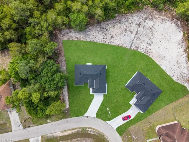 375  Selkirk  AVE, Lehigh Acres, FL 33974