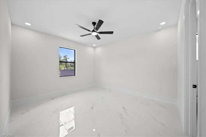 375  Selkirk  AVE, Lehigh Acres, FL 33974