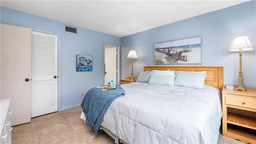 Bedroom with a closet