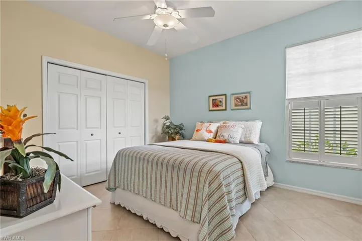Guest bedroom
