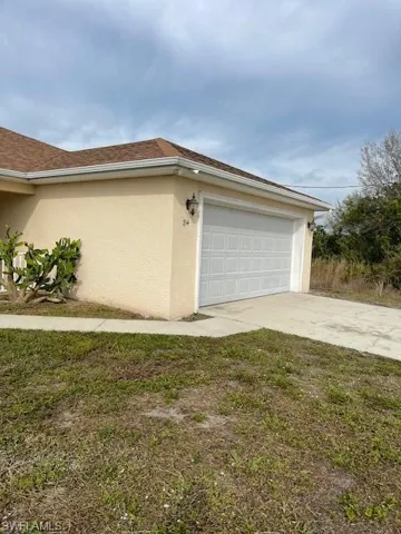 354  Petite  AVE, Lehigh Acres, FL 33974