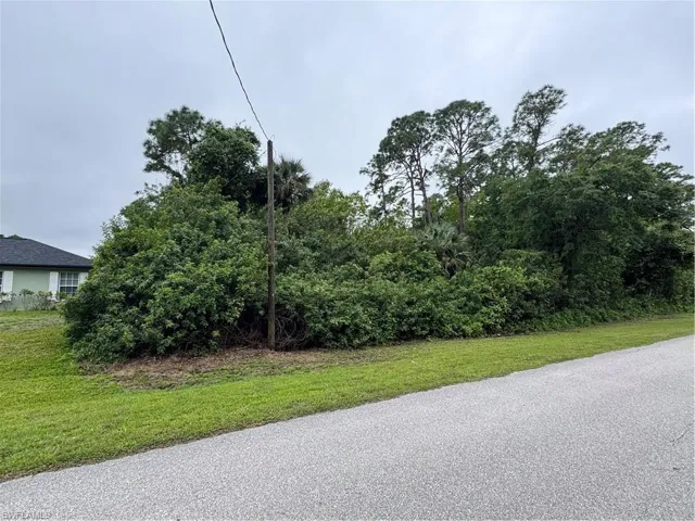 3841 Hillandale St, Fort Myers, Florida 33905