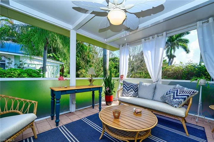 Screened in Lanai