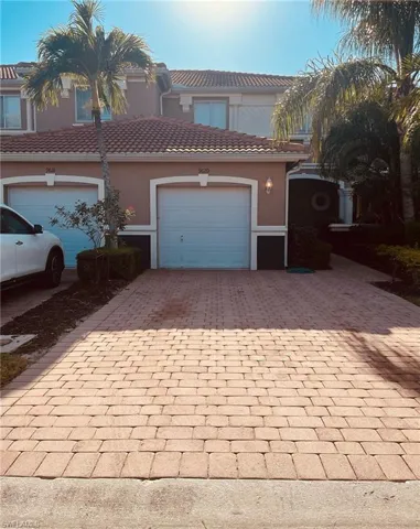 9620 Roundstone Cir, Fort Myers, Florida 33967
