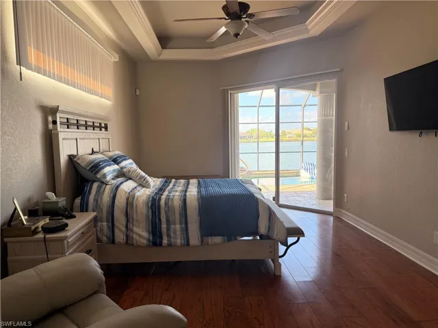 1028 Hancock Bridge Pkwy, Cape Coral, Florida 33990