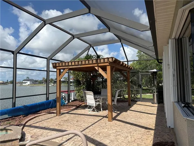 1028 Hancock Bridge Pkwy, Cape Coral, Florida 33990