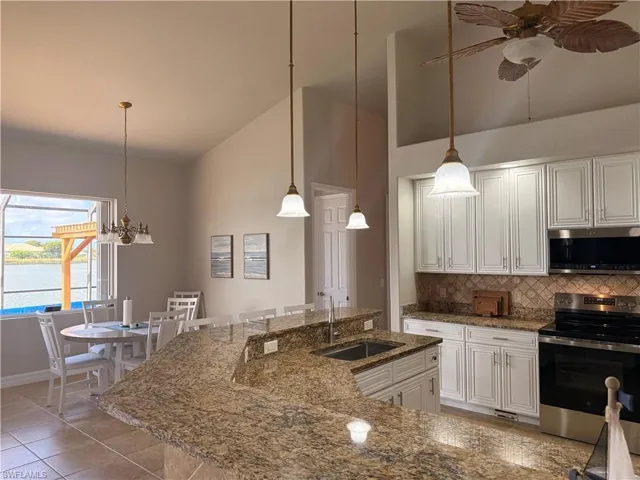 1028 Hancock Bridge Pkwy, Cape Coral, Florida 33990