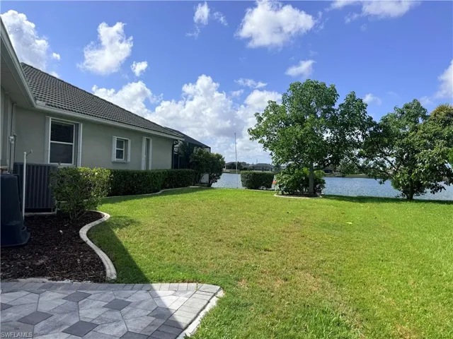 1028 Hancock Bridge Pkwy, Cape Coral, Florida 33990