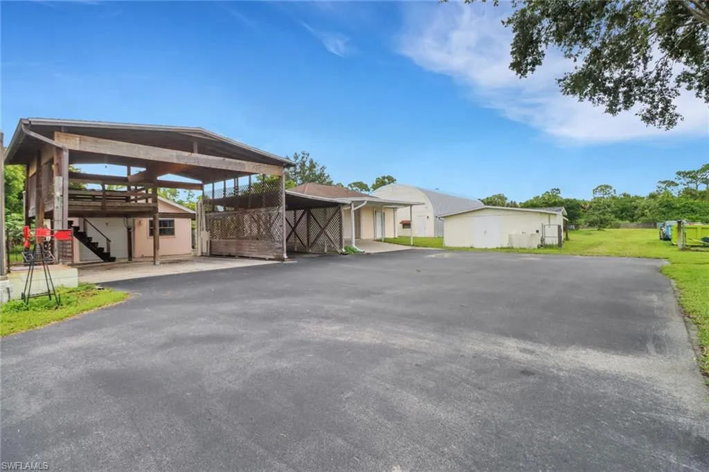 1310 11th ST, Naples, FL 34117,225061637