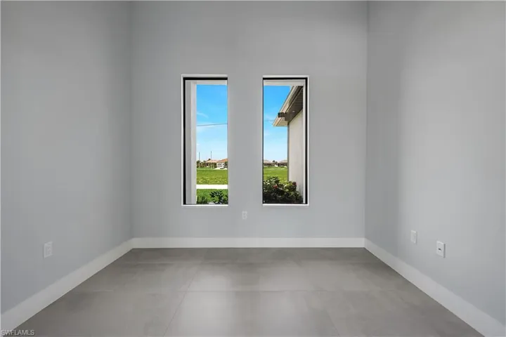 3808 Nw 43rd Pl, Cape Coral, Florida 33993