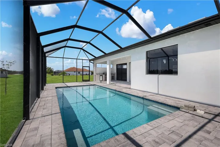 3808 Nw 43rd Pl, Cape Coral, Florida 33993