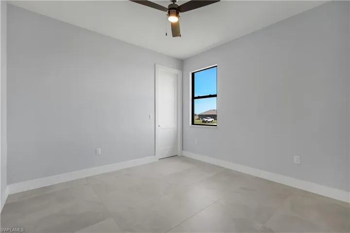 3808 Nw 43rd Pl, Cape Coral, Florida 33993