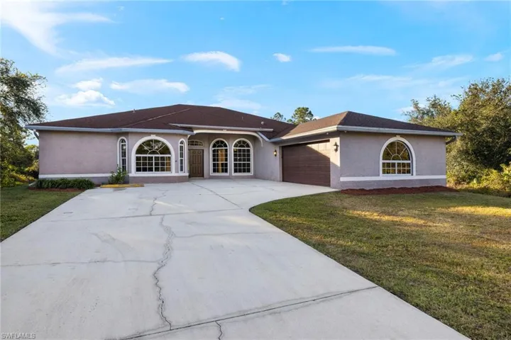 319  Moore  AVE, Lehigh Acres, FL 33936