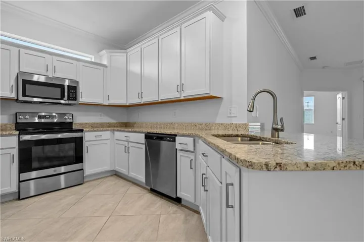 4348  Lemongrass  DR, Fort Myers, FL 33916