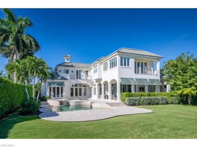 997 Spyglass Ln, Naples, Florida 34102