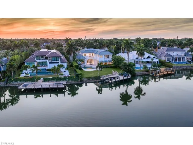 997 Spyglass Ln, Naples, Florida 34102