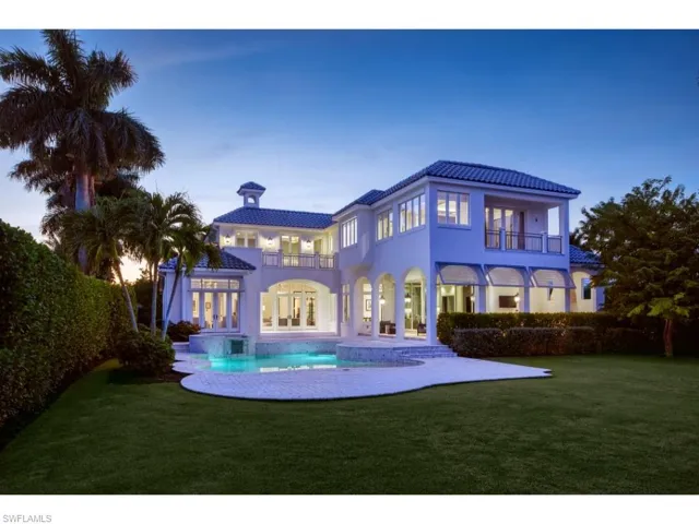 997 Spyglass Ln, Naples, Florida 34102