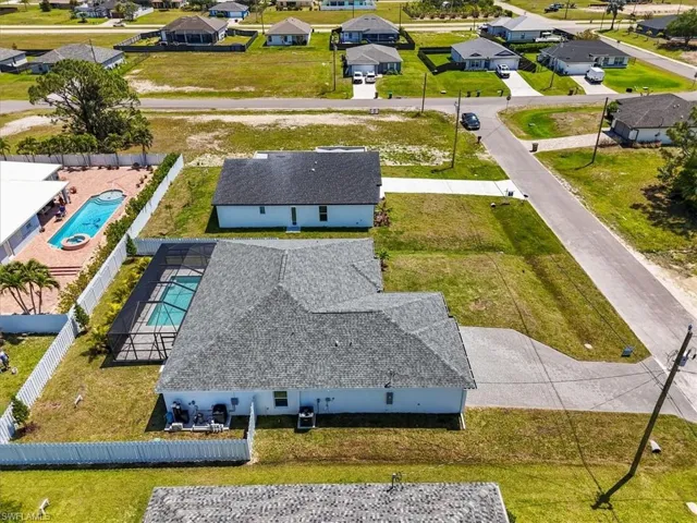 1623 NW 11th  TER, Cape Coral, FL 33993